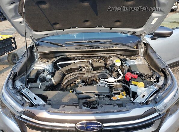 JF2SLDNC0SH468598 2025 SUBARU FORESTER Silver Rear interior view