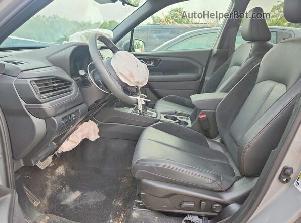 JF2SLSTD0SH456967 2025 SUBARU FORESTER Gray წინა სალონის ხედი