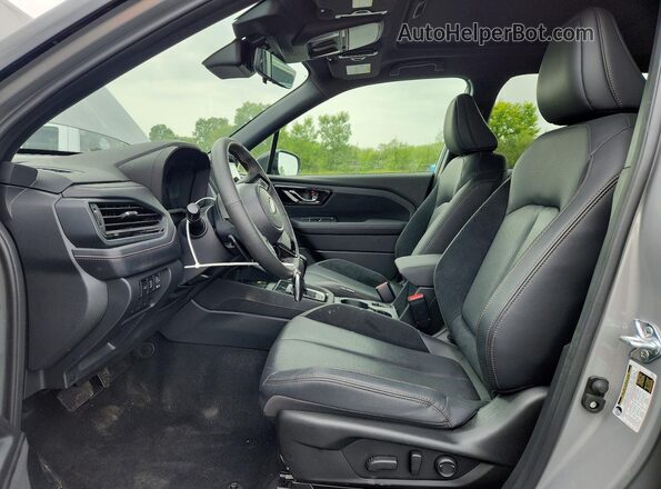 JF2SLSTD8SH425742 2025 SUBARU FORESTER Серый Вид салона спереди