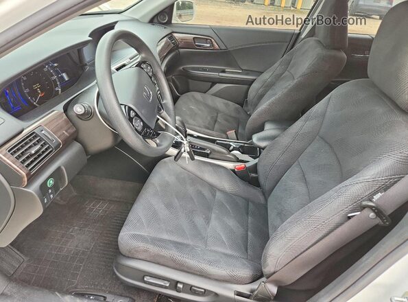 JHMCR6F32HC011002 2017 HONDA ACCORD White Front interior view