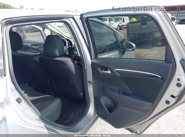 JHMGK5H53HS020182 2017 HONDA FIT Silver Widok naklejki z numerem VIN