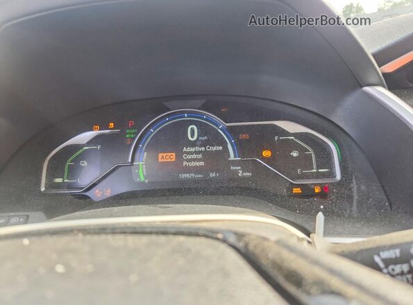 JHMZC5F19JC013324 2018 HONDA CLARITY Белый Вид щитка приборов