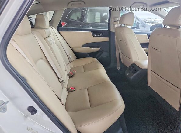 JHMZC5F32JC008922 2018 HONDA CLARITY Белый Вид задних сидений
