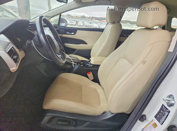 JHMZC5F32JC008922 2018 HONDA CLARITY Белый Вид салона спереди