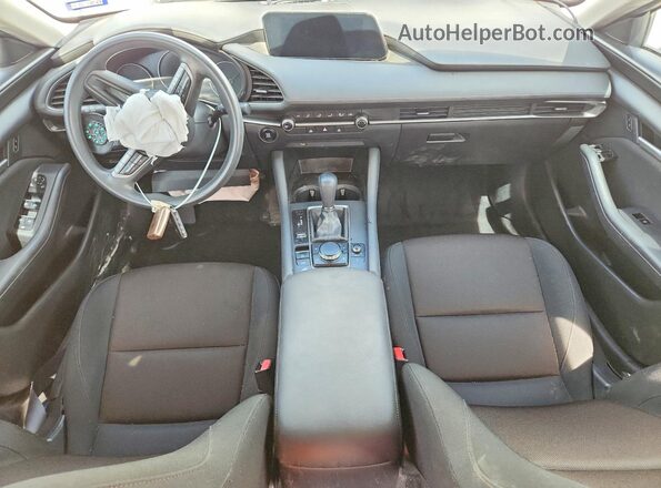 JM1BPAAL4M1332235 2021 MAZDA 3 White Dashboard view