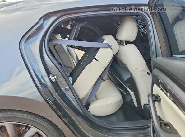 JM1BPALM0P1614558 2023 MAZDA 3 Gray Вид задніх сидінь