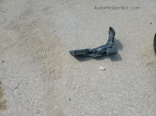 JM1BPALM0S1780409 2025 MAZDA 3 Black Vista del compartimento del motor