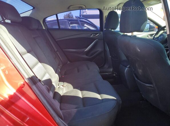 JM1GL1U55H1108685 2017 MAZDA 6 Red Vista de los asientos traseros