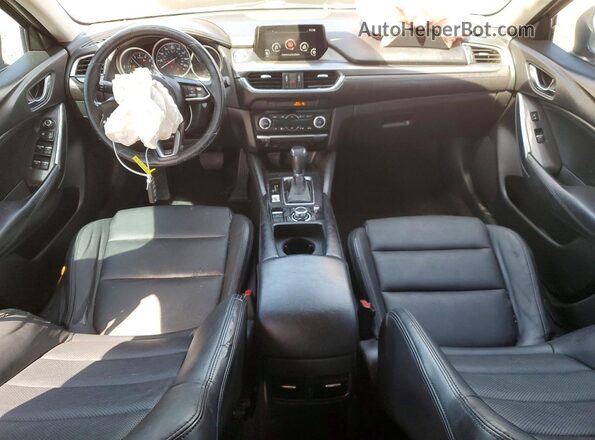 JM1GL1V51H1130827 2017 MAZDA 6 Red Widok deski rozdzielczej