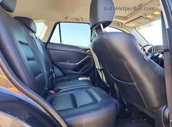 JM3KE4DY8G0614703 2016 MAZDA CX-5 Черный Вид задней части салона