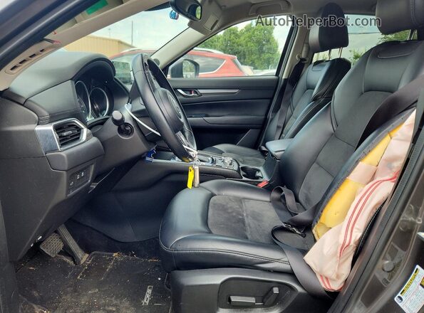 JM3KFACM1J1461495 2018 MAZDA CX-5 Серый Вид салона спереди