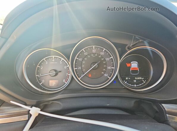 JM3KFADM4J0327973 2018 MAZDA CX-5 Black Սարքավորումների վահանակի տեսք