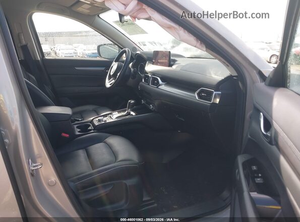 JM3KFBBL8S0696837 2025 MAZDA CX-5 Silver წინა სალონის ხედი