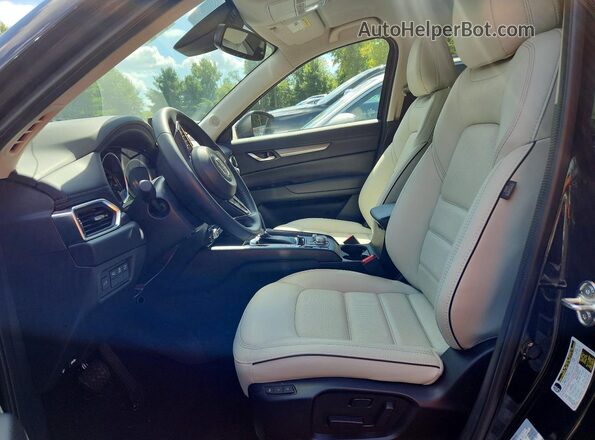 JM3KFBCM4S0714726 2025 MAZDA CX-5 Black Widok wnętrza z przodu