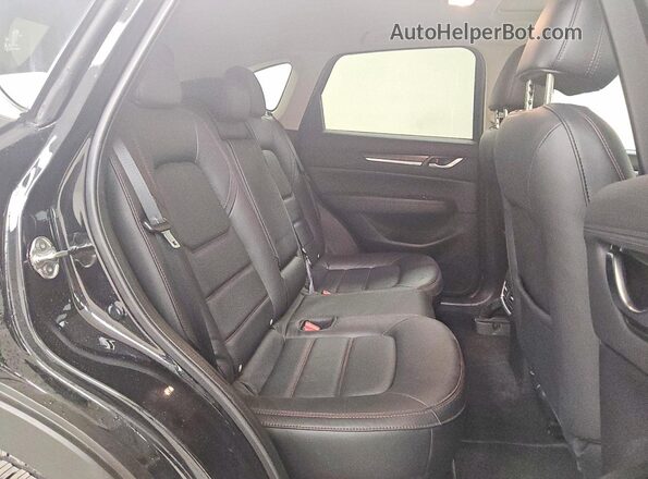 JM3KFBCM8S0811170 2025 MAZDA CX-5 Black Widok wnętrza z tyłu