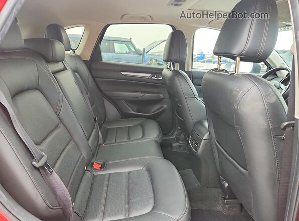 JM3KFBCMXN0581751 2022 MAZDA CX-5 Red Вид задньої частини салону
