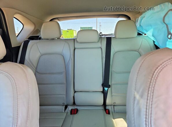 JM3KFBDL2H0223523 2017 MAZDA CX-5 Красный Вид задних сидений