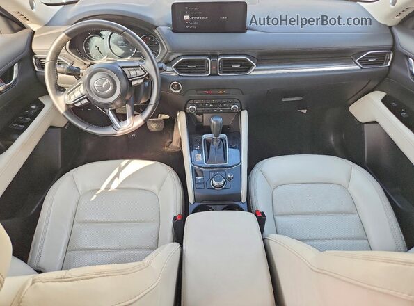 JM3KFBDM7M0487887 2021 MAZDA CX-5 White Առջևի վահանակի տեսք
