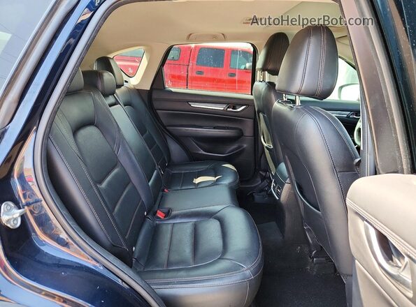 JM3KFBDMXJ0451798 2018 MAZDA CX-5 Blue Вид задньої частини салону