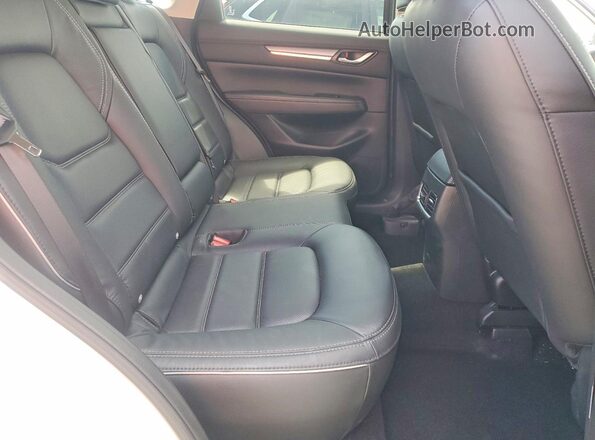 JM3KFBEM0S0726711 2025 MAZDA CX-5 White Vista interior trasera
