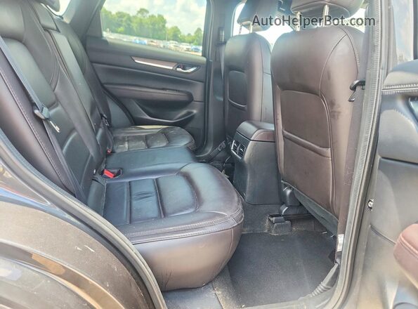 JM3KFBEY7M0395843 2021 MAZDA CX-5 Silver Вид задньої частини салону