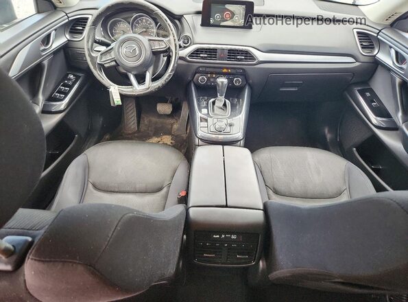 JM3TCBBY8H0137130 2017 MAZDA CX-9 Gray Вид панелі приладів