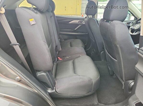 JM3TCBBY8H0137130 2017 MAZDA CX-9 Gray Вид задньої частини салону