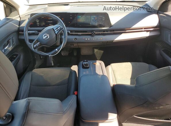 JN1AF0BA4RM435802 2024 NISSAN ARIYA Blue Vista del salpicadero