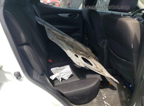 JN1BJ1AV1MW306491 2021 NISSAN ROGUE White უკანა სალონის ხედი