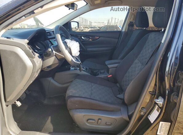 JN1BJ1CP1HW034576 2017 NISSAN ROGUE Black Widok wnętrza z przodu
