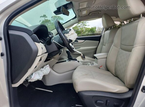 JN1BJ1CV4LW267875 2020 NISSAN ROGUE Silver წინა სალონის ხედი