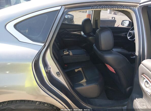 JN1BY1AP2HM740854 2017 INFINITI Q70 Gray VIN կոդի պիտակի տեսք