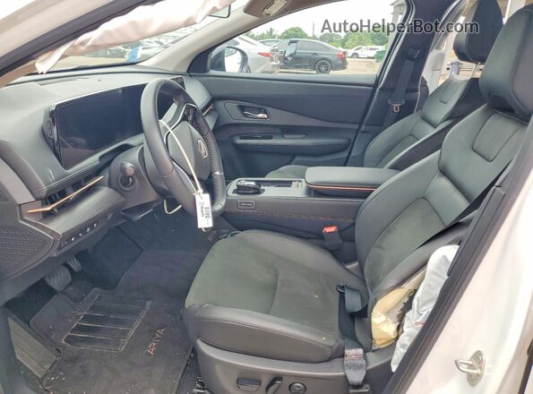JN1CF0BB4RM735051 2024 NISSAN ARIYA White Widok wnętrza z przodu