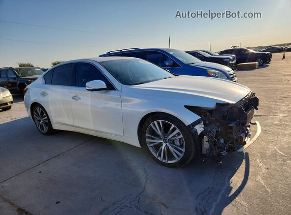JN1EV7AP0JM359440 2018 INFINITI Q50 Белый Передняя правая четверть