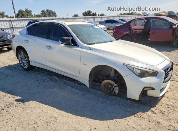JN1EV7AP2JM366700 2018 INFINITI Q50 White Front right