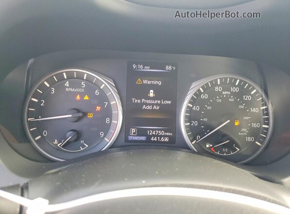 JN1EV7AP2JM591571 2018 INFINITI Q50 White Instrument cluster view