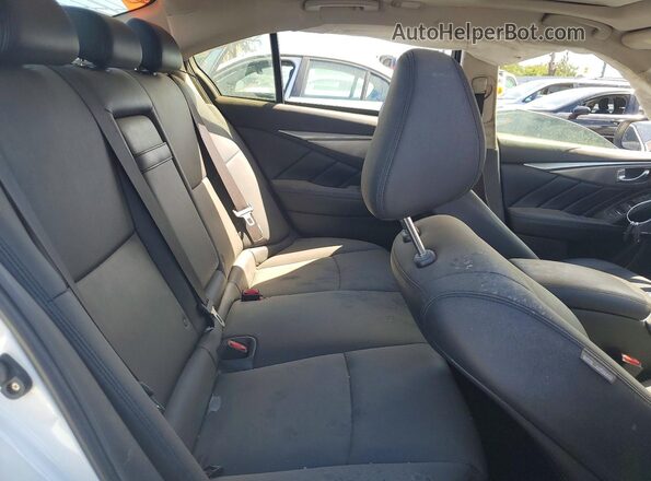 JN1EV7AP5HM742963 2017 INFINITI Q50 White Вид задніх сидінь