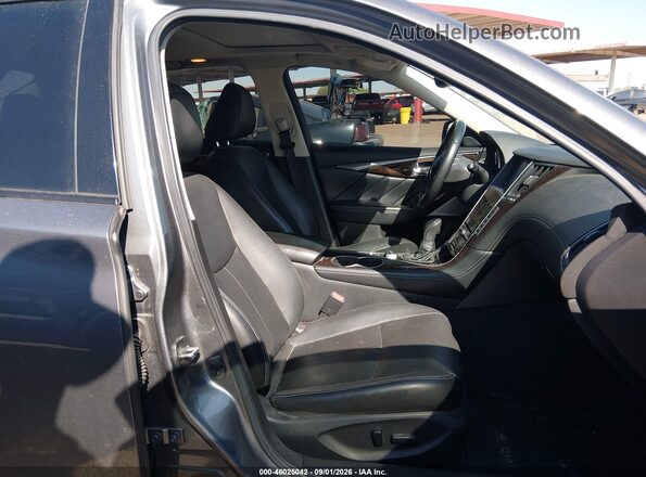 JN1EV7AP8JM358794 2018 INFINITI Q50 Gray Սալոնի դիմացի տեսք