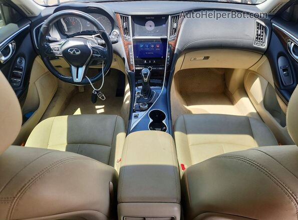 JN1EV7AP9JM353913 2018 INFINITI Q50 White Առջևի վահանակի տեսք
