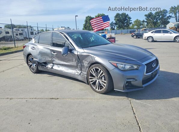 JN1EV7AP9JM354009 2018 INFINITI Q50 Серебряный Передняя правая четверть