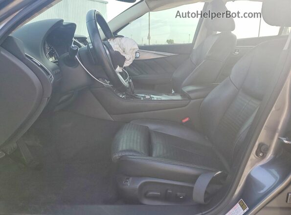 JN1EV7AP9JM354009 2018 INFINITI Q50 Серебряный Вид салона спереди