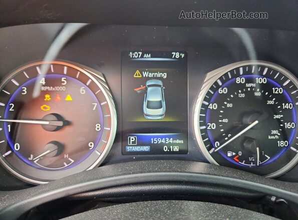 JN1EV7APXHM736348 2017 INFINITI Q50 White Vista del cuadro de instrumentos