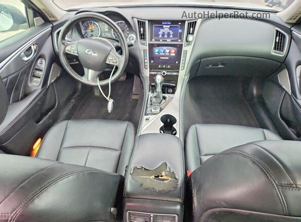 JN1EV7APXHM736348 2017 INFINITI Q50 White Vista del salpicadero