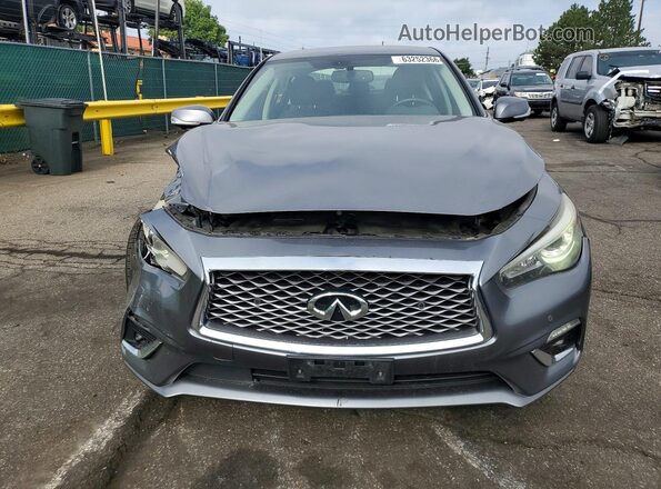 JN1EV7AR1JM438410 2018 INFINITI Q50 Серый Вид спереди