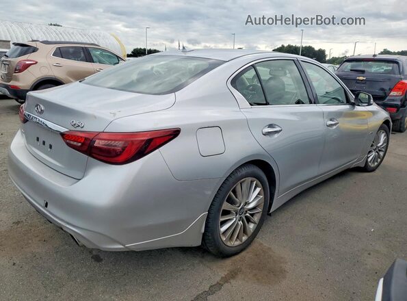JN1EV7AR2JM435757 2018 INFINITI Q50 Silver Հետևի աջ