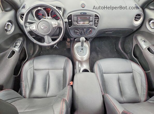 JN8AF5MR9GT601719 2016 NISSAN JUKE Gray Widok deski rozdzielczej