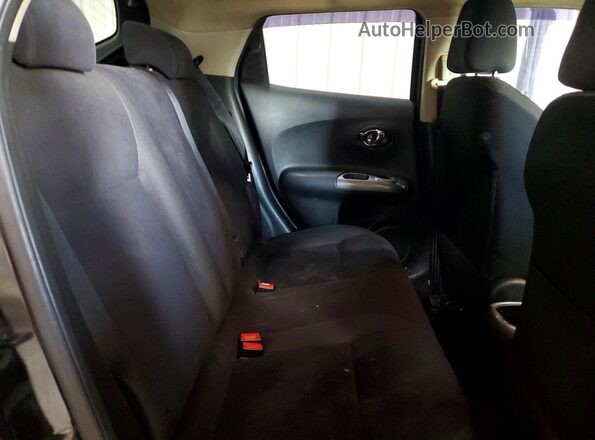 JN8AF5MVXHT752518 2017 NISSAN JUKE Black Vista interior trasera