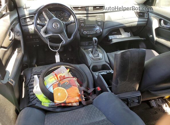 JN8AT2MT2HW153083 2017 NISSAN ROGUE Black Vista del salpicadero