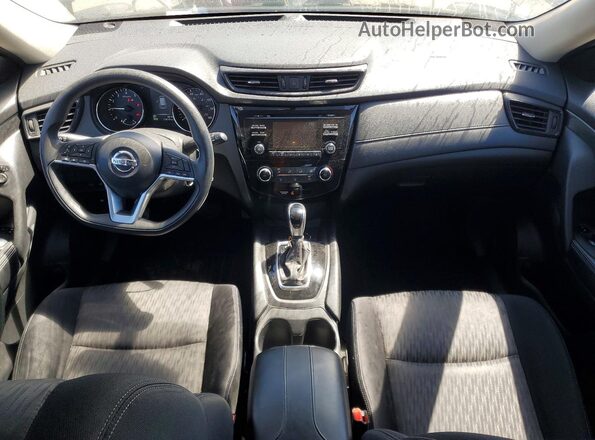 JN8AT2MT7HW386344 2017 NISSAN ROGUE Gray Widok deski rozdzielczej