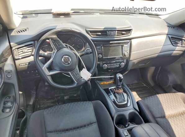 JN8AT2MT7LW041663 2020 NISSAN ROGUE Silver Vista del salpicadero